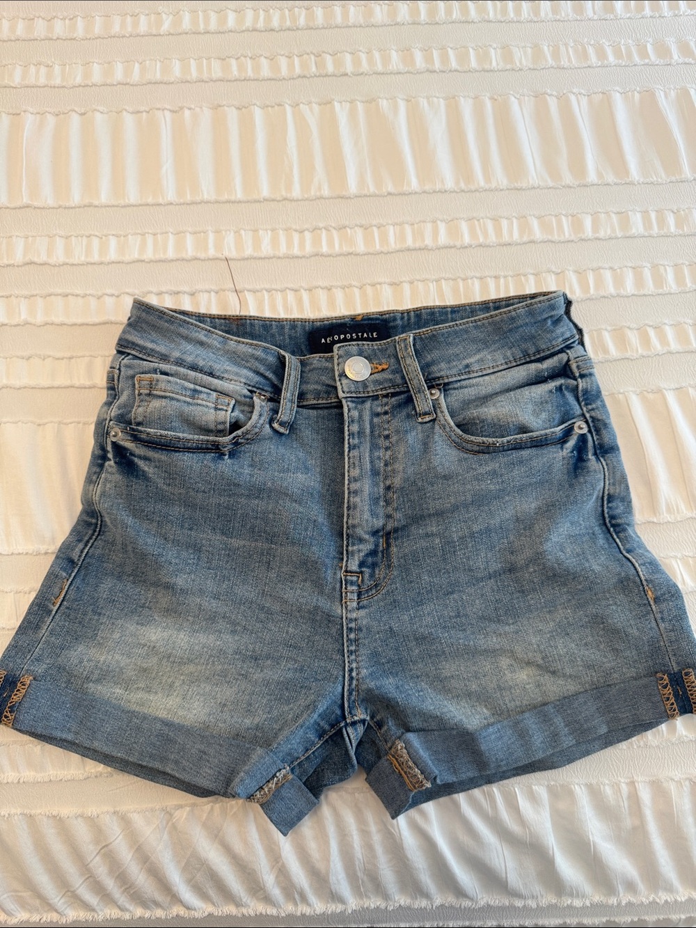 Aéropostale Light Wash Denim Shorts - Blue